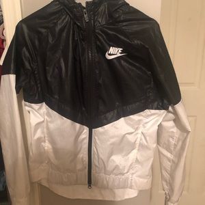 Nike windbreaker